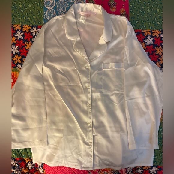 VICTORIA'S SECRET Luxe Satin Long Pajama Set NWOT - Picture 8 of 8